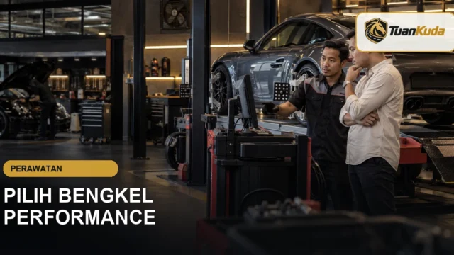 Pemilik mobil membandingkan fasilitas bengkel performance